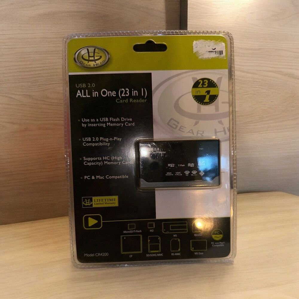 Gear Head CR4200 USB 2.0 All in One (23 in 1) External Card Reader New in box